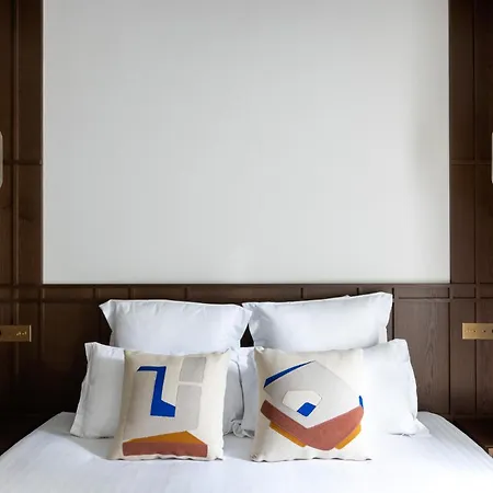 Highstay - Luxury Serviced Apartments - North Marais 2 Parigi Esterno foto